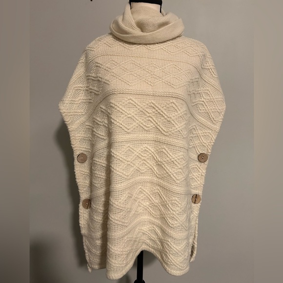 BOHO Ultra Soft Women's Patterned Knit Turtleneck Pullover Poncho SZ OSFM - Picture 6 of 9